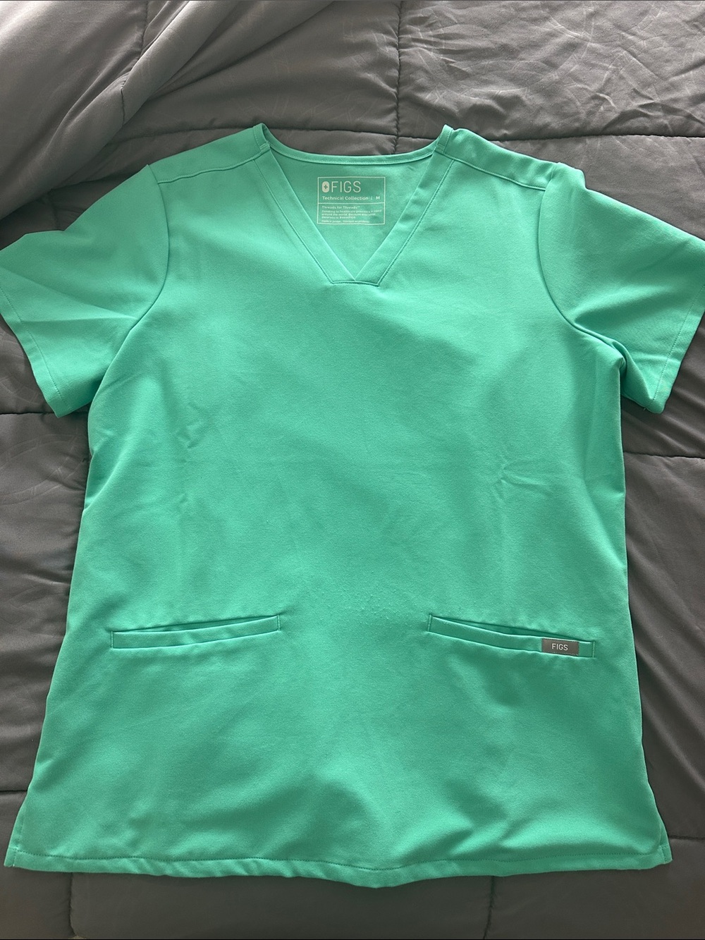 Figs Casma Scrub Top Surgical Green